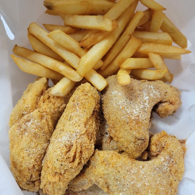 Choose 2 items (5 Shrimp 2 Fish 2 Chicken).